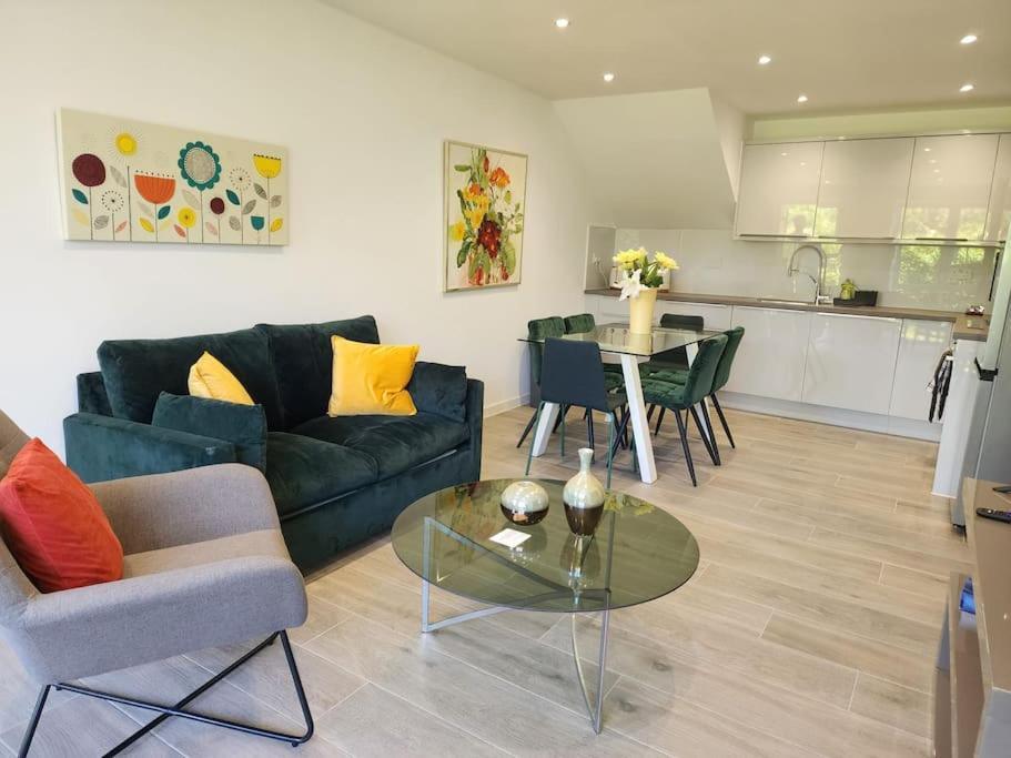 Paradigm Court, Modern 3-Bedroom Flat 1, Оксфорд Экстерьер фото