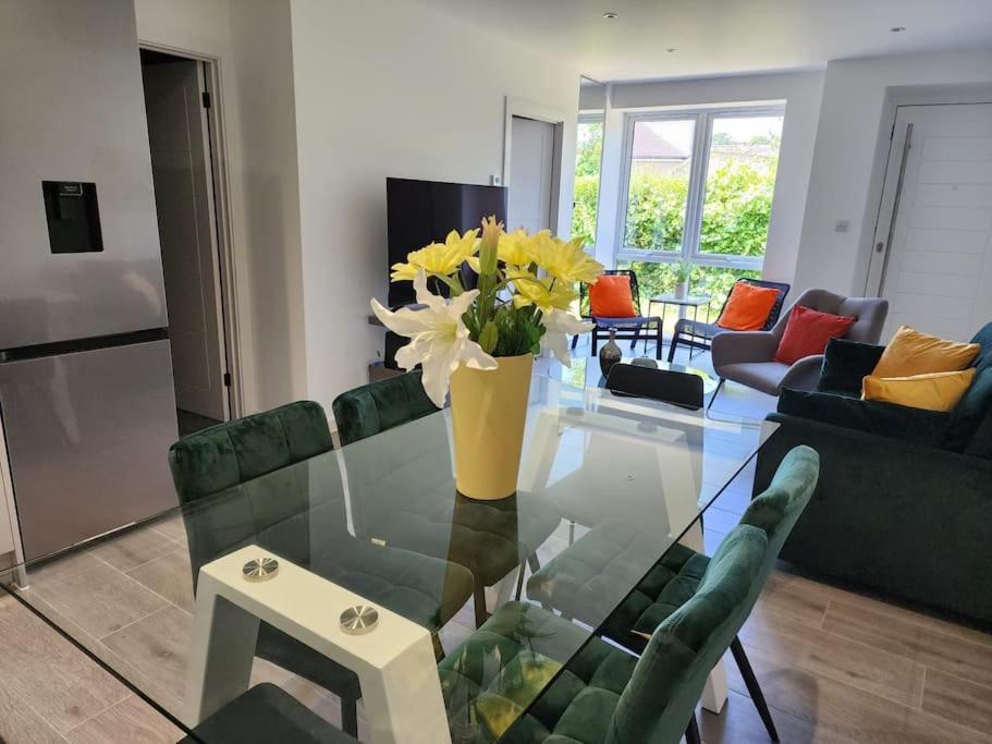 Paradigm Court, Modern 3-Bedroom Flat 1, Оксфорд Экстерьер фото